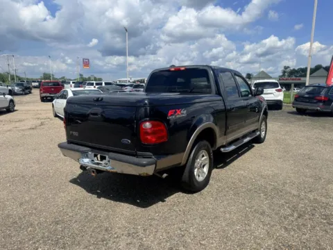 More photos of 2003 Ford F-150 SuperCrew Cab Lariat Pickup 4D 5 1/2 ft at Instant Auto Sales Lancaster, OH