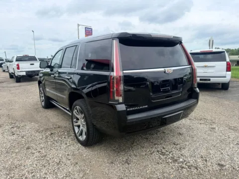 More photos of 2016 Cadillac Escalade Luxury Sport Utility 4D at Instant Auto Sales Lancaster, OH