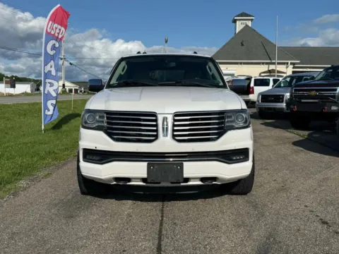 Photos of 2015 Lincoln Navigator L Sport Utility 4D for sale in Lancaster, OH at Instant Auto Sales Lancaster