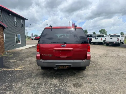 More photos of 2005 Ford Expedition XLT Sport Utility 4D at Instant Auto Sales Lancaster, OH