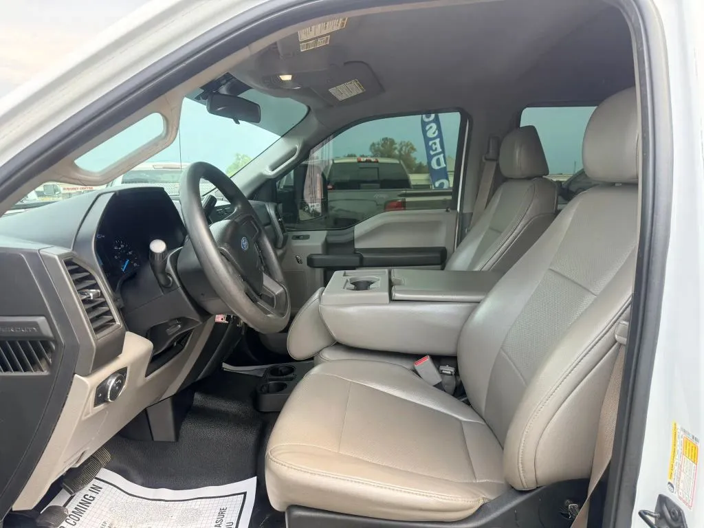 Ford F-250 photo 7