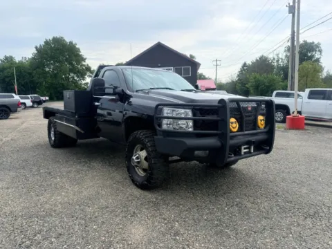 Another view of 2008 Chevrolet Silverado 3500 HD Regular Cab & Chassis 161.5' W.B. 2D for sale in Lancaster, OH at Instant Auto Sales Lancaster