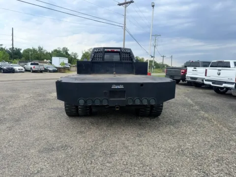 More photos of 2008 Chevrolet Silverado 3500 HD Regular Cab & Chassis 161.5' W.B. 2D at Instant Auto Sales Lancaster, OH