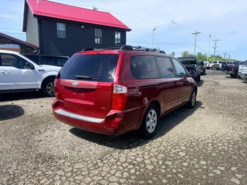 More photos of 2007 Kia Sedona LX Minivan 4D at Instant Auto Sales Lancaster, OH
