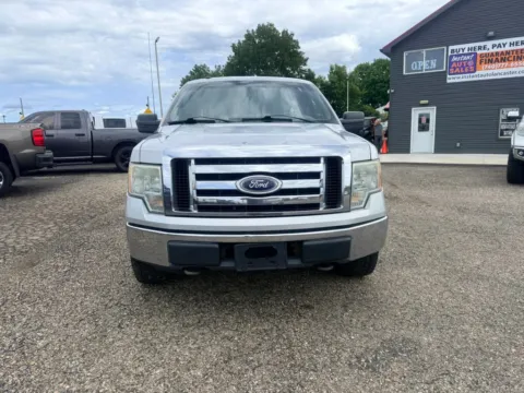Photos of 2009 Ford F-150 Super Cab XLT Pickup 4D 6 1/2 ft for sale in Lancaster, OH at Instant Auto Sales Lancaster
