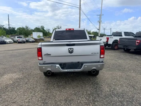 More photos of 2019 Ram 1500 Classic Crew Cab Big Horn Pickup 4D 5 1/2 ft at Instant Auto Sales Lancaster, OH
