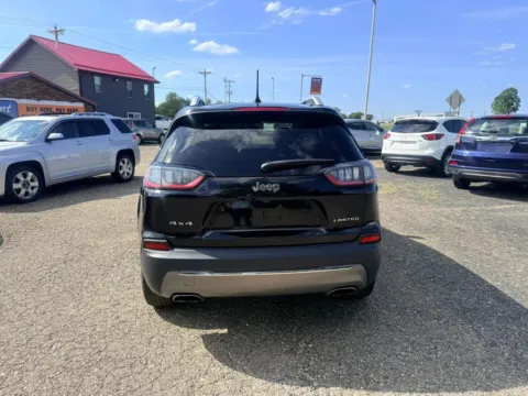 More photos of 2019 Jeep Cherokee Limited Sport Utility 4D at Instant Auto Sales Lancaster, OH