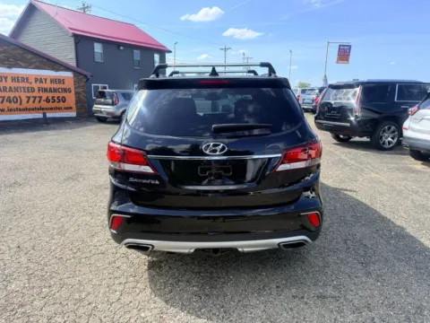 More photos of 2017 Hyundai Santa Fe SE Sport Utility 4D at Instant Auto Sales Lancaster, OH