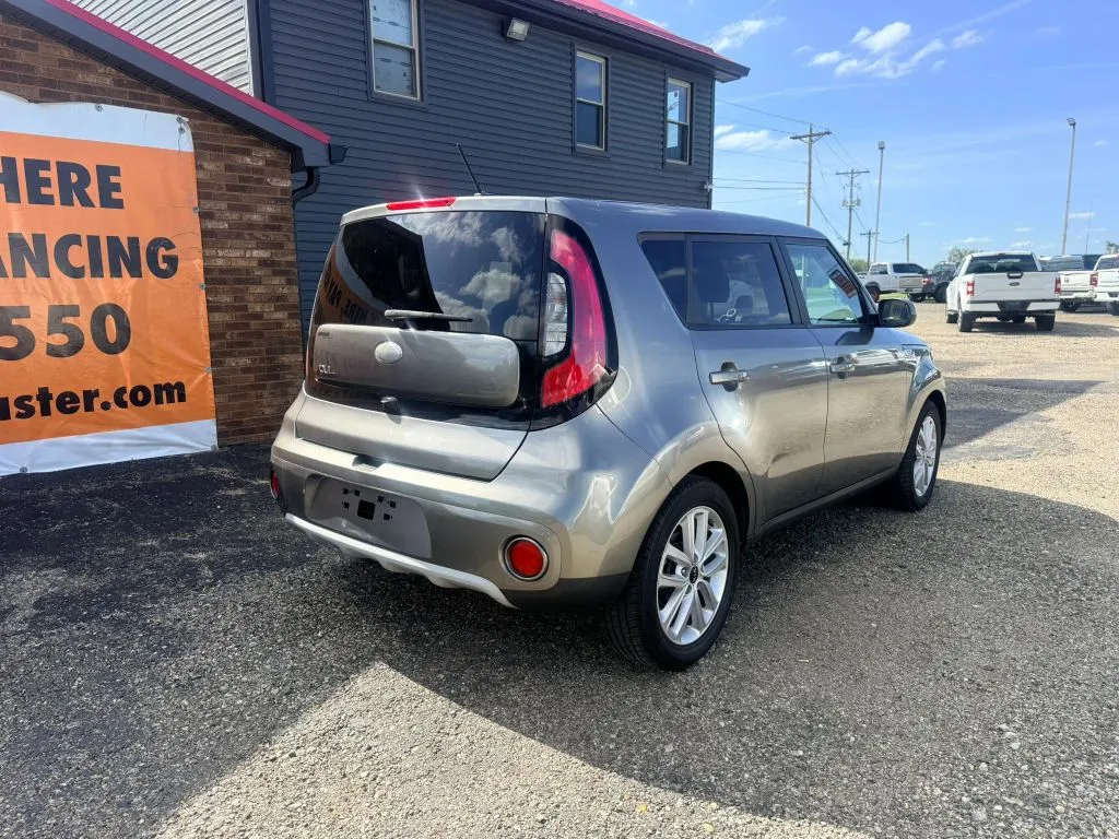 Kia Soul photo 6