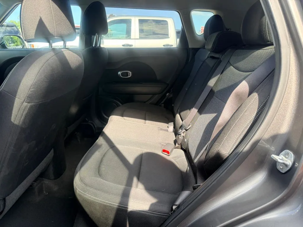 Kia Soul photo 10
