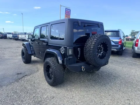 More photos of 2013 Jeep Wrangler Unlimited Sahara Sport Utility 4D at Instant Auto Sales Lancaster, OH