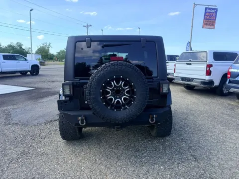 More photos of 2013 Jeep Wrangler Unlimited Sahara Sport Utility 4D at Instant Auto Sales Lancaster, OH