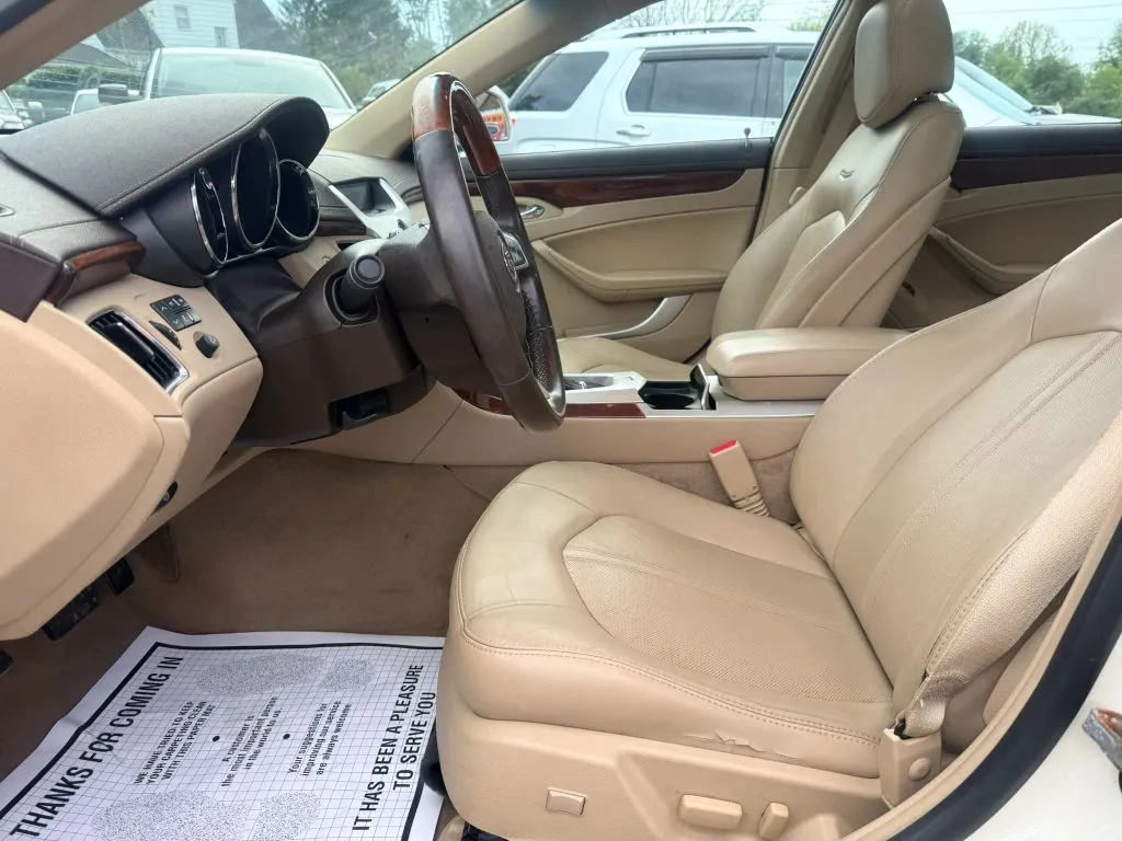 Cadillac CTS photo 7