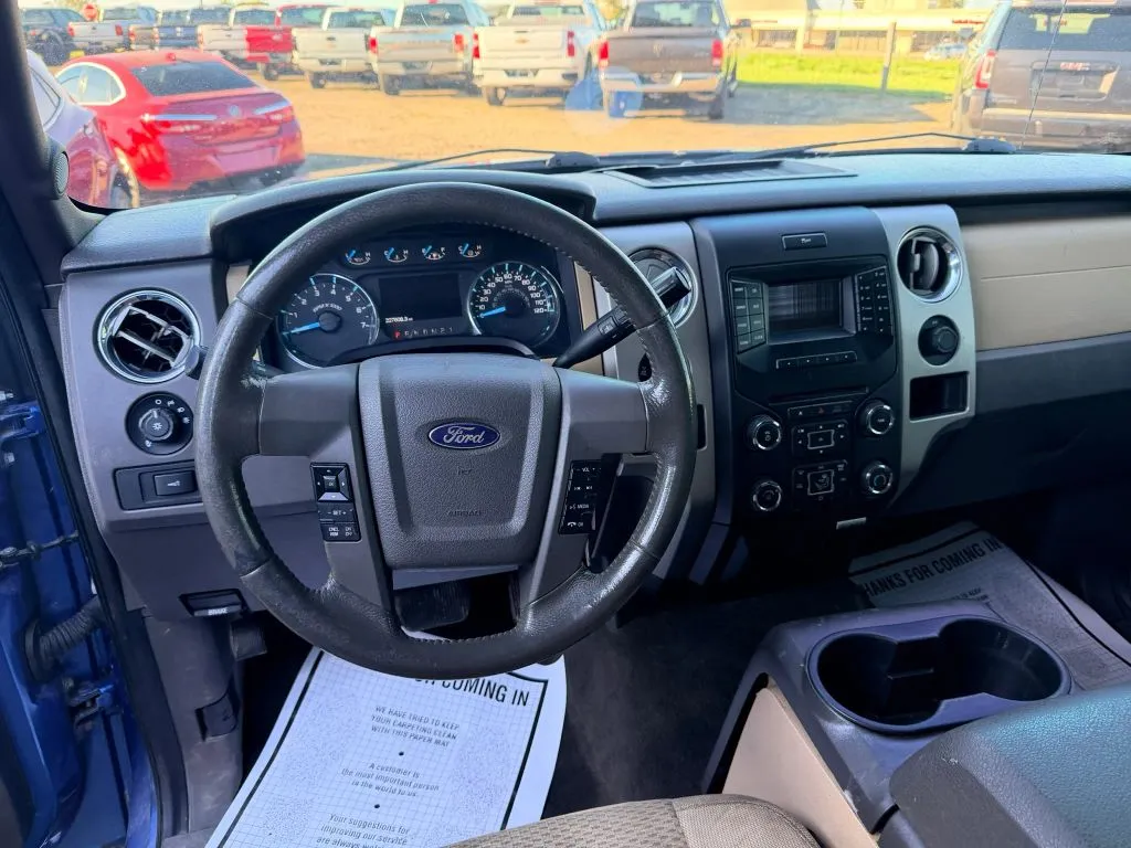 Ford F-150 photo 8