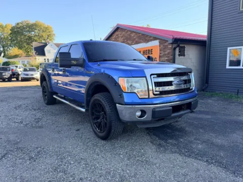 Another view of 2013 Ford F-150 SuperCrew Cab XLT Pickup 4D 6 1/2 ft for sale in Lancaster, OH at Instant Auto Sales Lancaster
