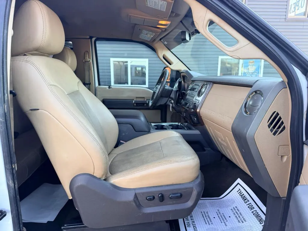 Ford F-250 photo 8