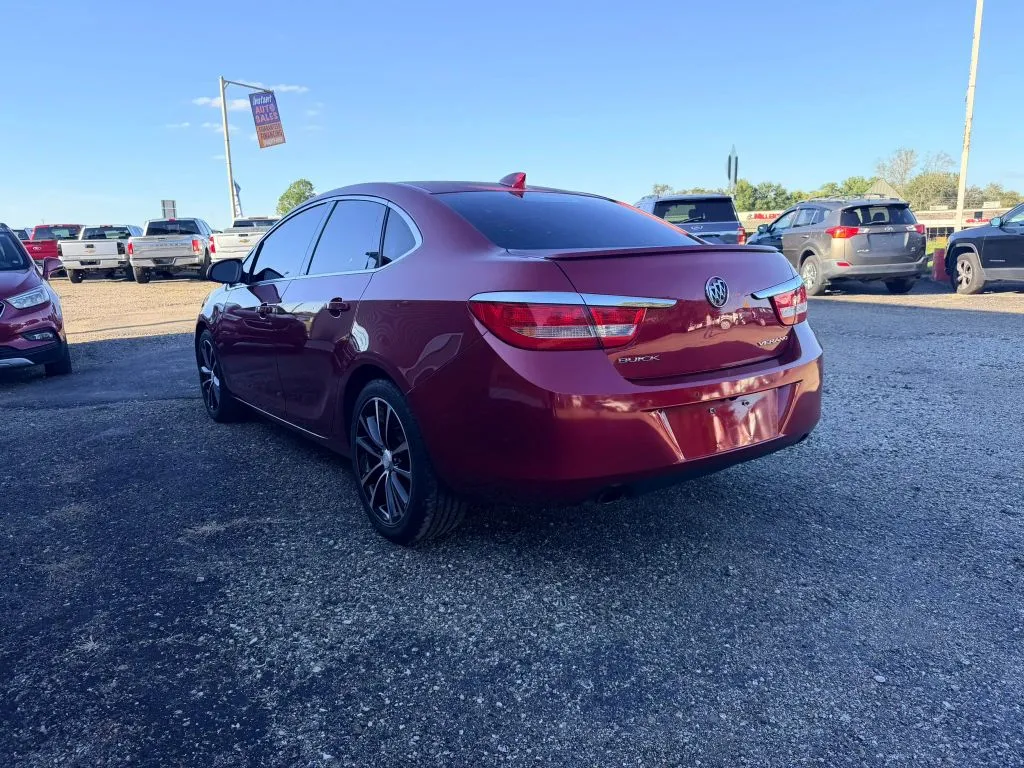 Buick Verano photo 4