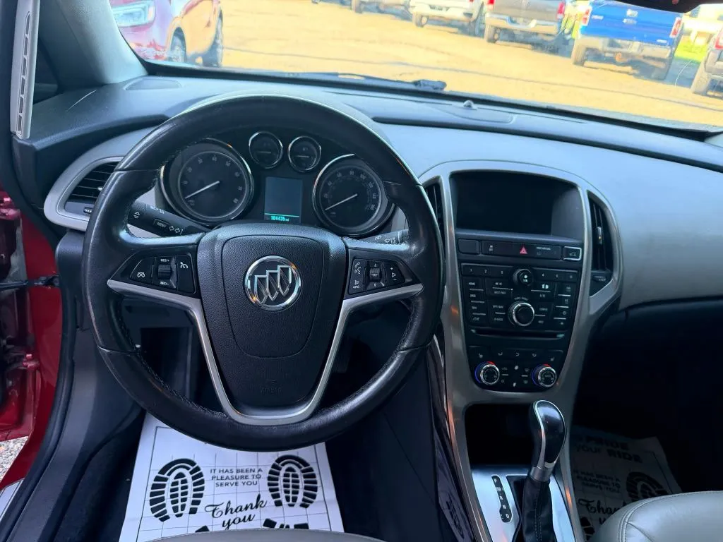 Buick Verano photo 8