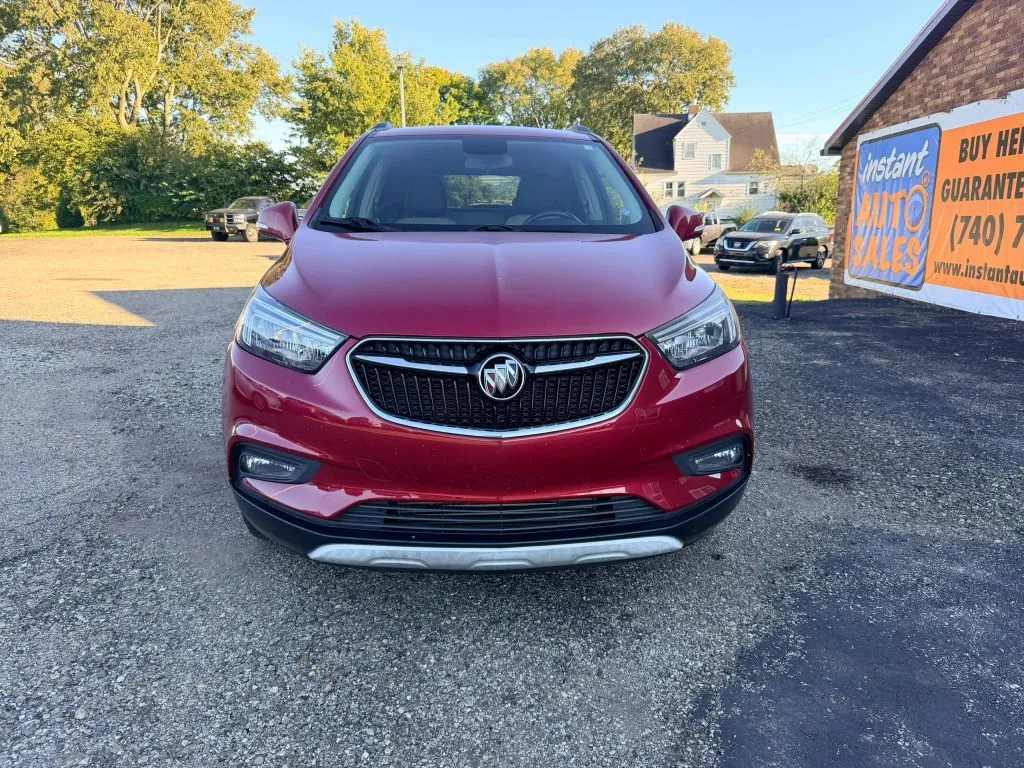 Buick Encore photo 2