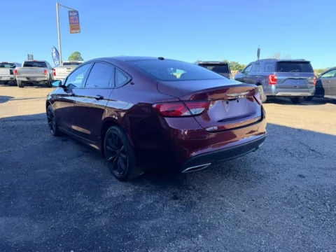 More photos of 2015 Chrysler 200 S Sedan 4D at Instant Auto Sales Lancaster, OH