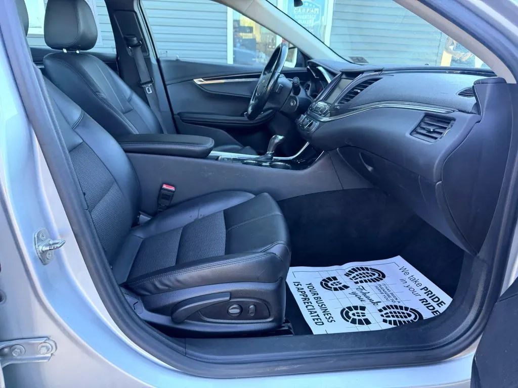 Chevrolet Impala photo 9
