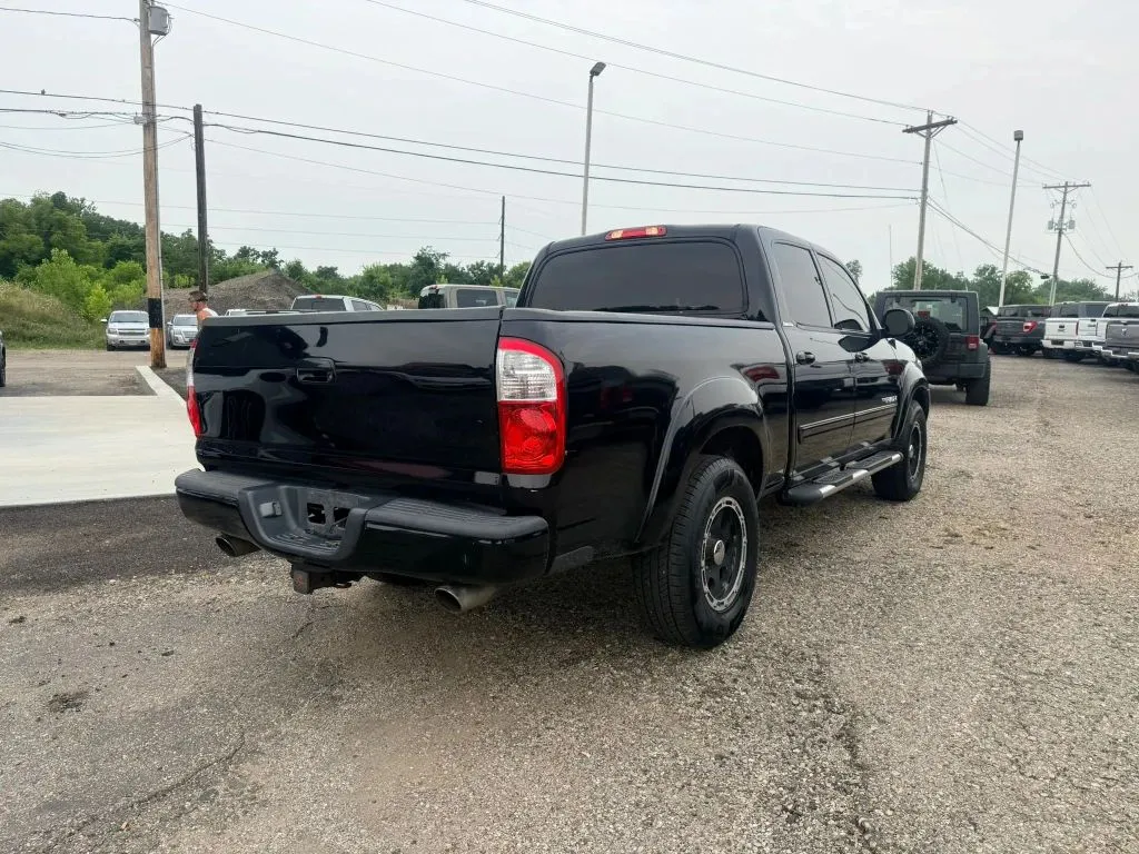 Toyota Tundra photo 4