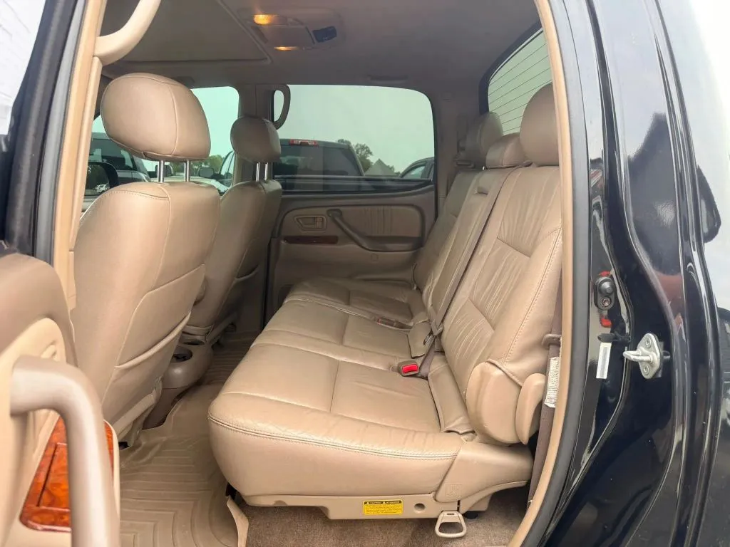 Toyota Tundra photo 10