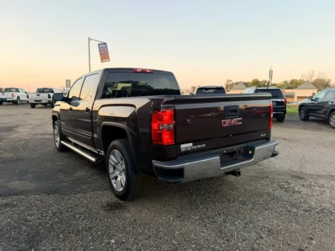 More photos of 2016 GMC Sierra 1500 Crew Cab SLE Pickup 4D 5 3/4 ft at Instant Auto Sales Lancaster, OH