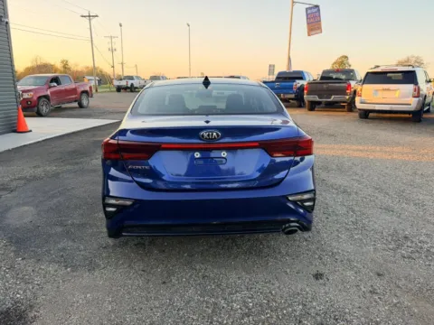 More photos of 2019 Kia Forte LXS Sedan 4D at Instant Auto Sales Lancaster, OH