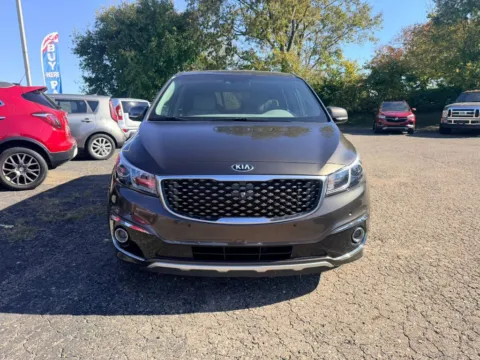 Photos of 2015 Kia Sedona SX Limited Minivan 4D for sale in Lancaster, OH at Instant Auto Sales Lancaster