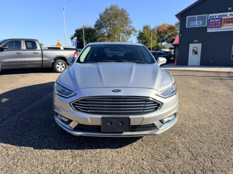 Photos of 2017 Ford Fusion SE Sedan 4D for sale in Lancaster, OH at Instant Auto Sales Lancaster