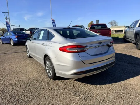 More photos of 2017 Ford Fusion SE Sedan 4D at Instant Auto Sales Lancaster, OH