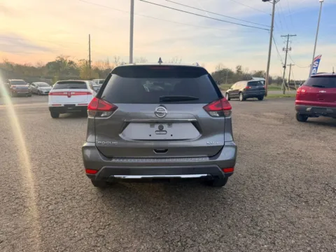 More photos of 2018 Nissan Rogue SV Sport Utility 4D at Instant Auto Sales Lancaster, OH