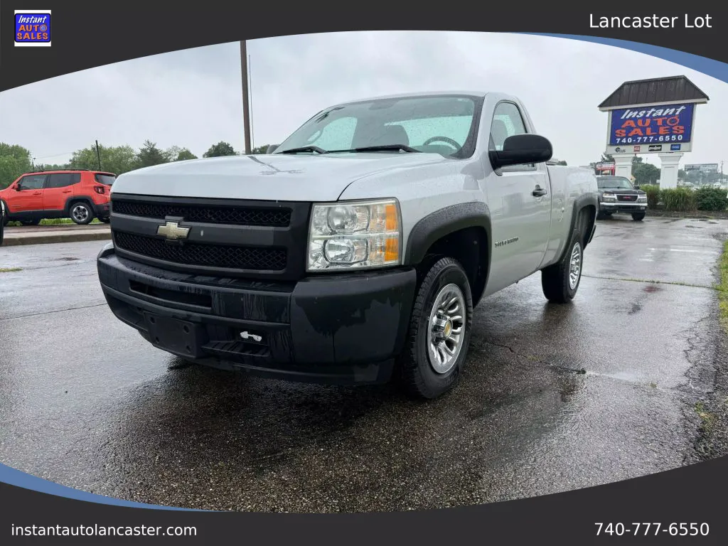 2010 Chevrolet Silverado 1500 Regular Cab Work Truck Pickup 2D 6 1/2 ft for sale in Lancaster, OH