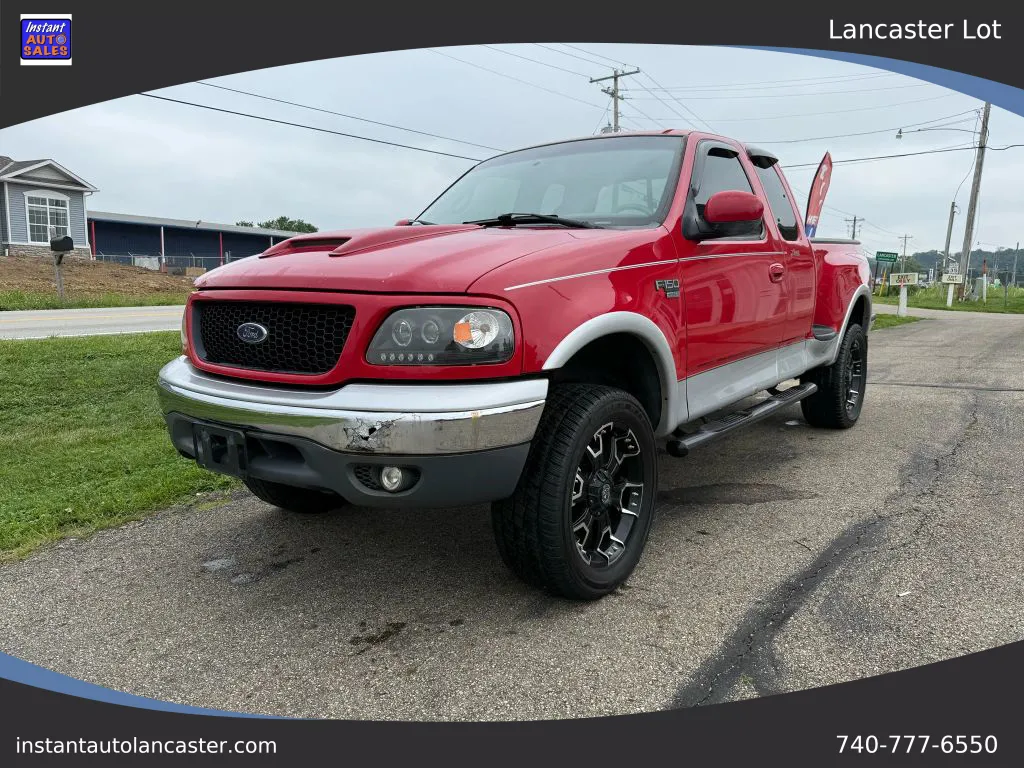 Red 2001 Ford F-150 Super Cab Short Bed 4D for sale in Lancaster, OH