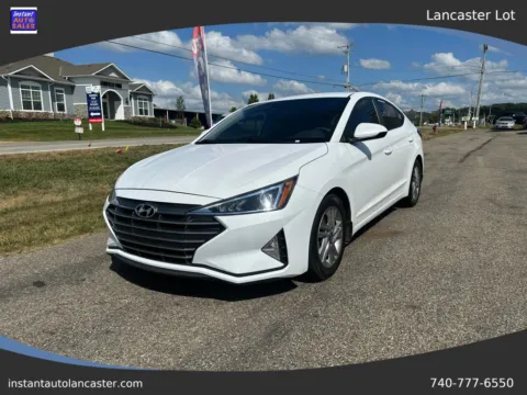 White 2020 Hyundai Elantra SEL Sedan 4D for sale in Lancaster, OH