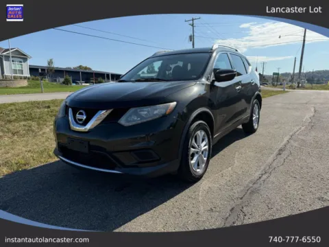 Green 2015 Nissan Rogue SV Sport Utility 4D for sale in Lancaster, OH