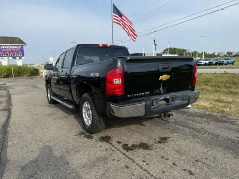 More photos of 2013 Chevrolet Silverado 1500 Crew Cab LT Pickup 4D 5 3/4 ft at Instant Auto Sales Lancaster, OH
