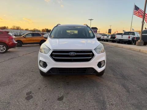 Photos of 2017 Ford Escape SE Sport Utility 4D for sale in Lancaster, OH at Instant Auto Sales Lancaster