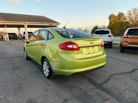 More photos of 2012 Ford Fiesta SE Sedan 4D at Instant Auto Sales Lancaster, OH