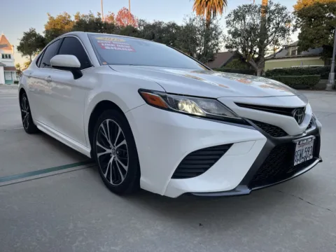 More photos of 2018 Toyota Camry SE at Quality 1 Auto, CA