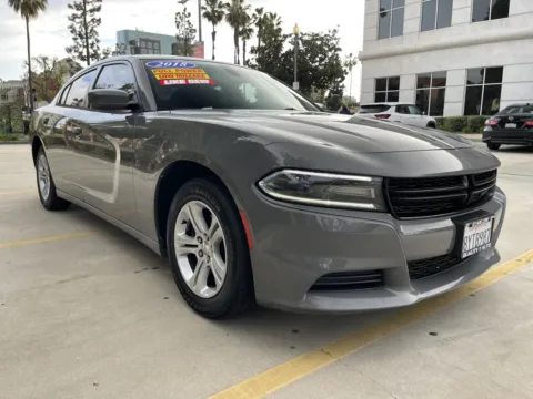 More photos of 2018 Dodge Charger SXT RWD at Quality 1 Auto, CA