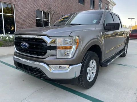 Gray 2021 Ford F-150 XLT SuperCrew 4WD for sale in Anaheim, CA