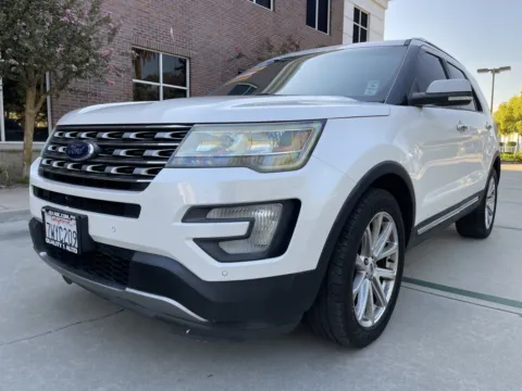 White 2016 Ford Explorer Limited 4WD for sale in Anaheim, CA
