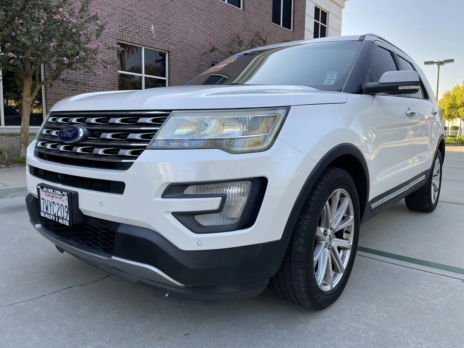 2016 Ford Explorer