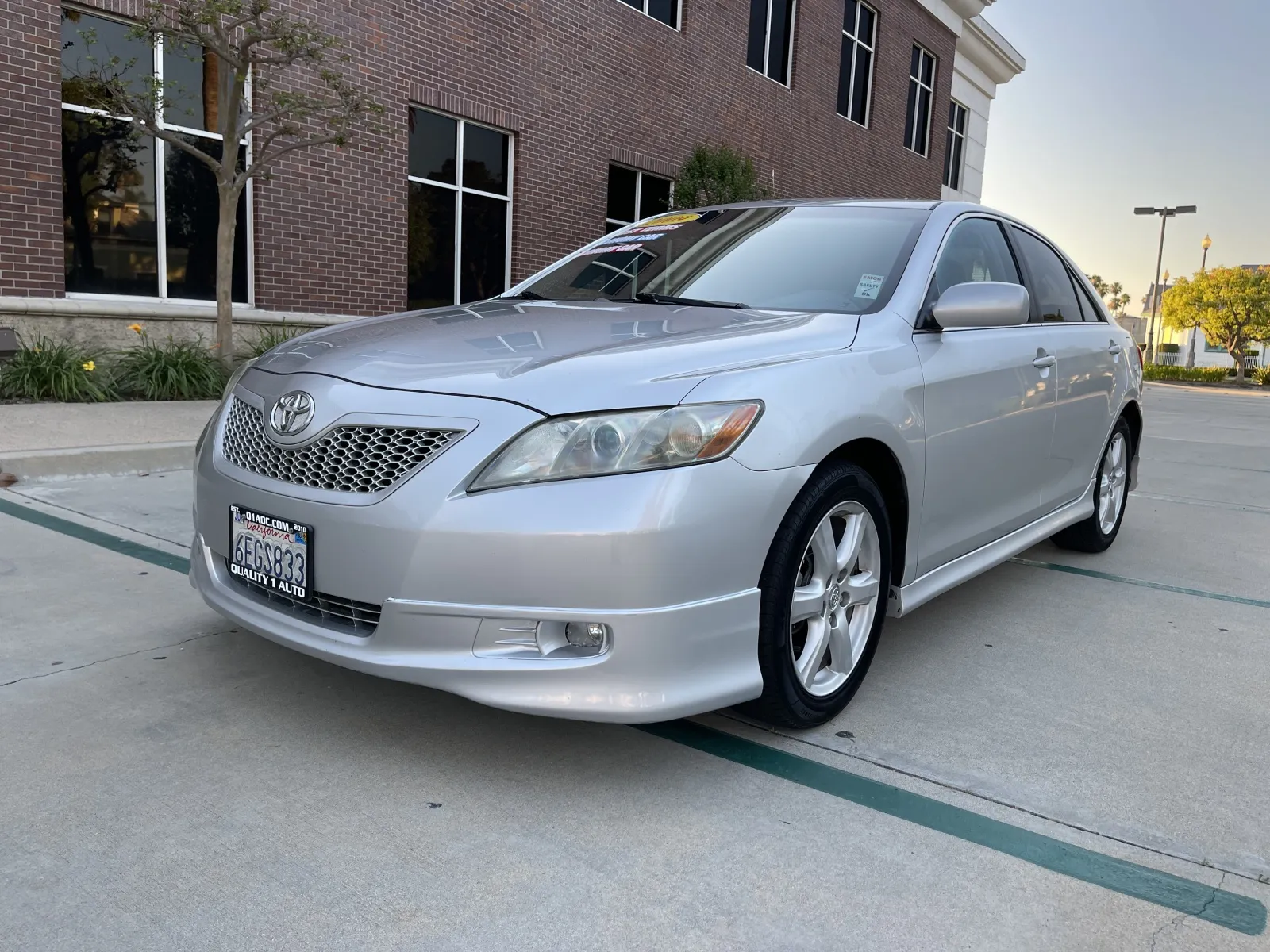 Silver 2009 Toyota Camry SE for sale in Anaheim, CA