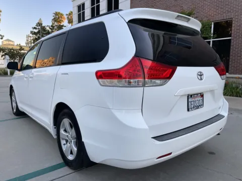 Photos of 2014 Toyota Sienna LE 7-Passenger Auto Access Seat for sale in Anaheim, CA at Quality 1 Auto