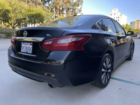 More photos of 2018 Nissan Altima 2.5 SL at Quality 1 Auto, CA