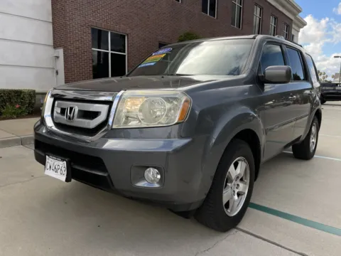 Gray 2011 Honda Pilot EX-L for sale in Anaheim, CA