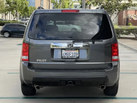 Another view of 2011 Honda Pilot EX-L for sale in Anaheim, CA at Quality 1 Auto